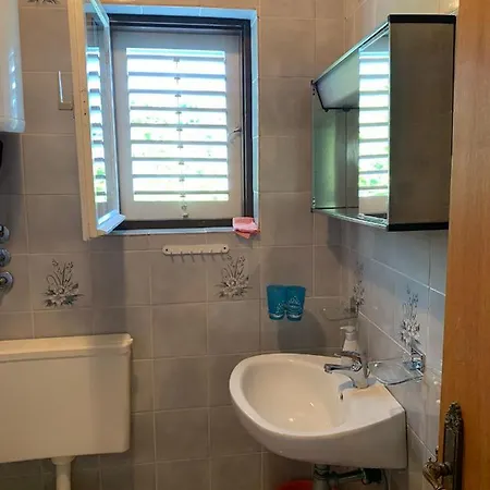 Pahljina Apartman Palit