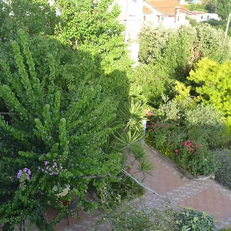 Apartman Pahljina